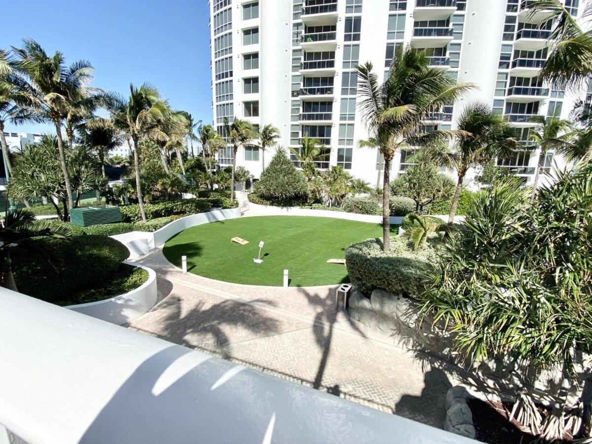 Trump International Resort By Zen Vacation Rentals Miami Beach Exterior photo